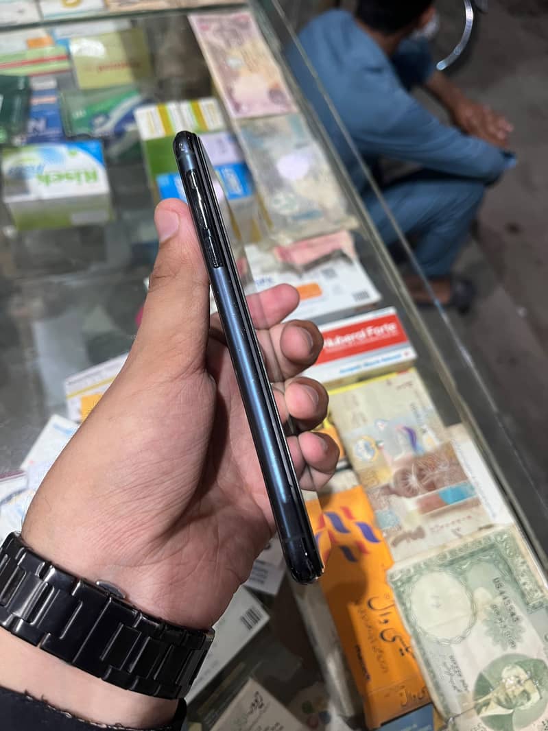 iphone11 pro max 3