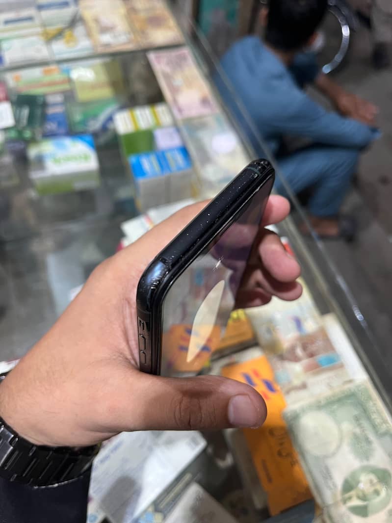 iphone11 pro max 5