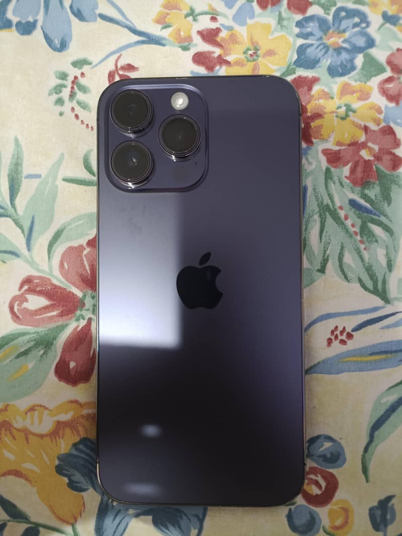 Apple iPhone 14 Pro Max 0