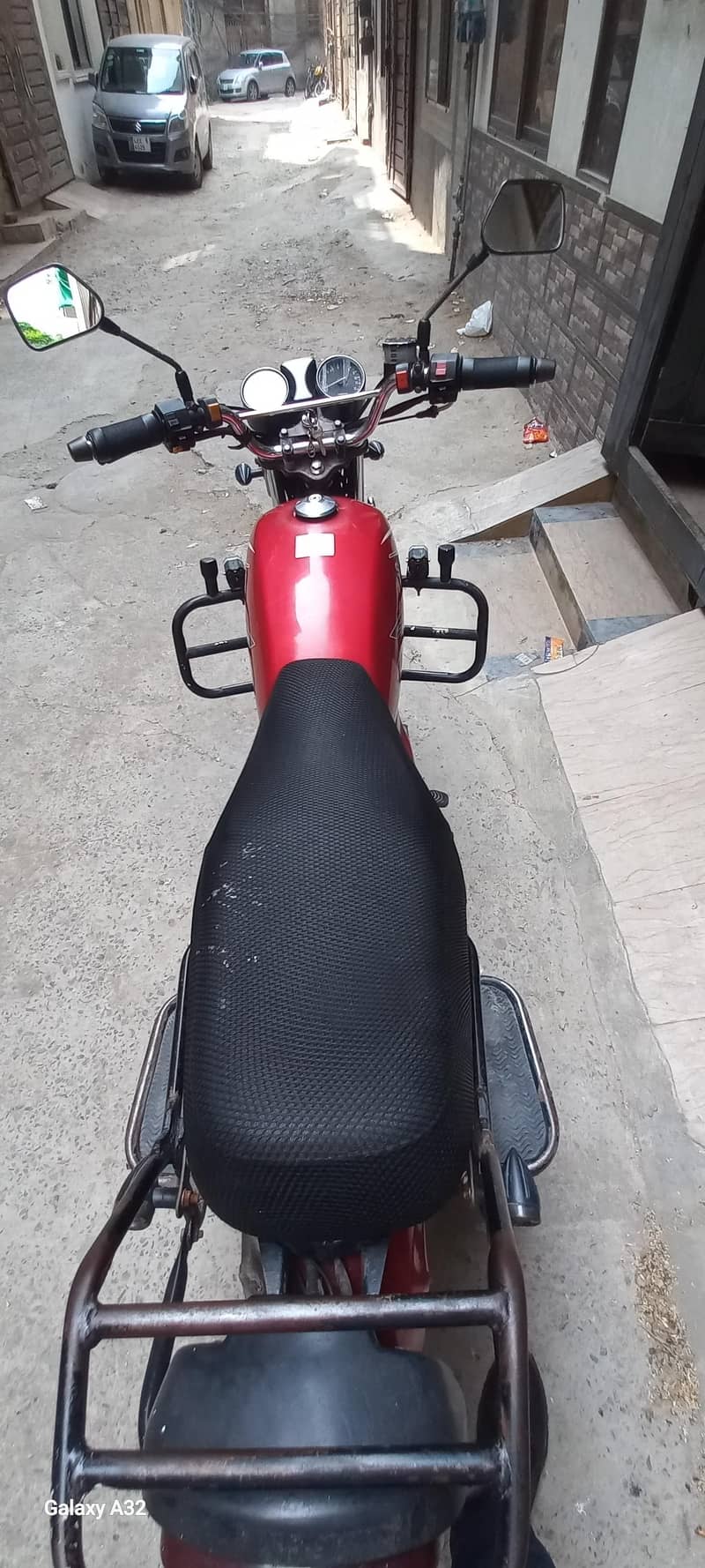 SUZUKI 3