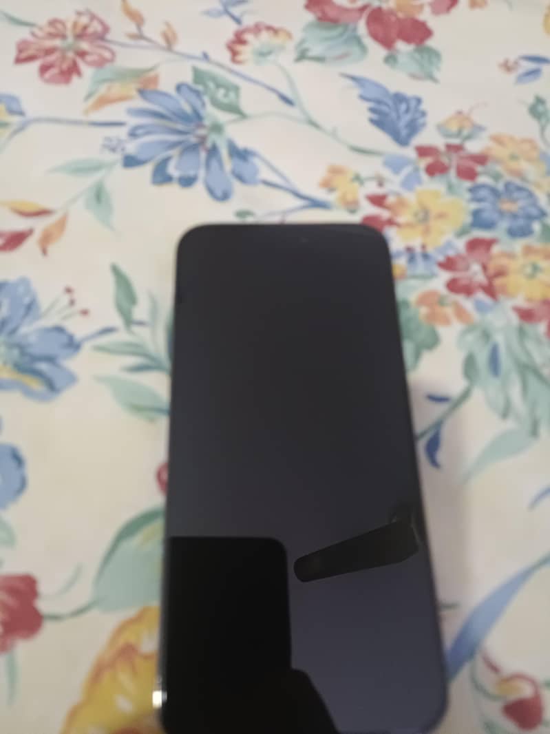 Apple iPhone 14 Pro Max 3