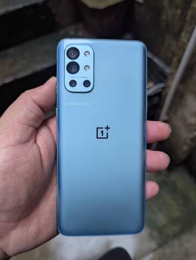 One Plus 9R