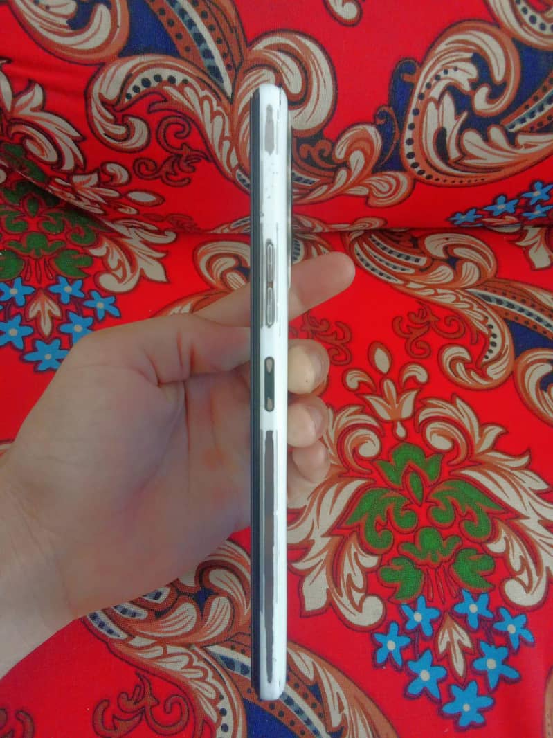 Tecno Camon 18P 0