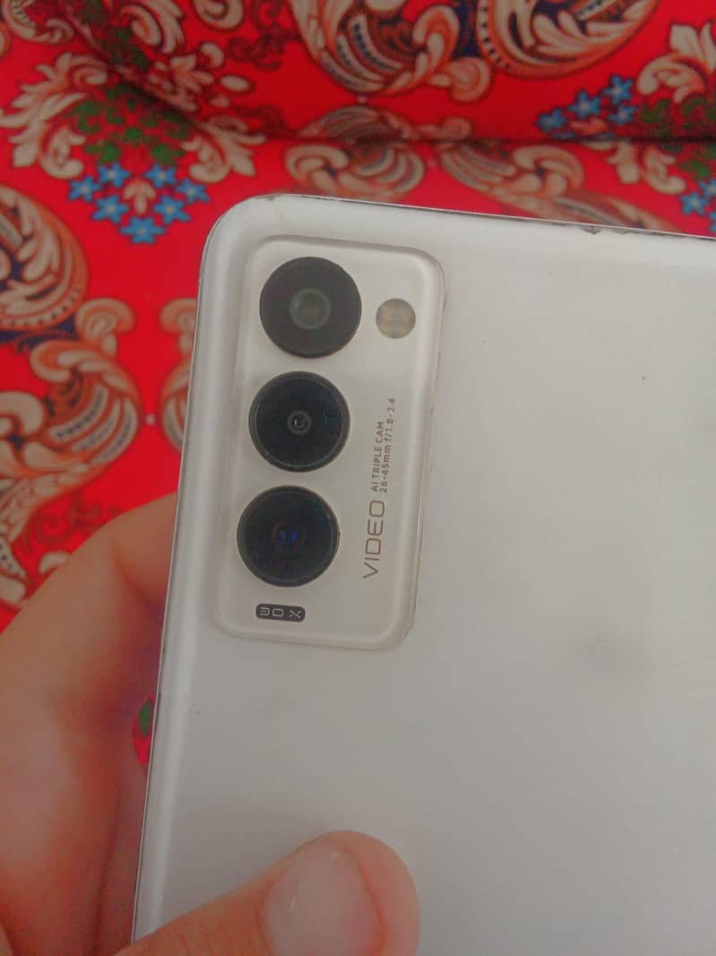Tecno Camon 18P 2