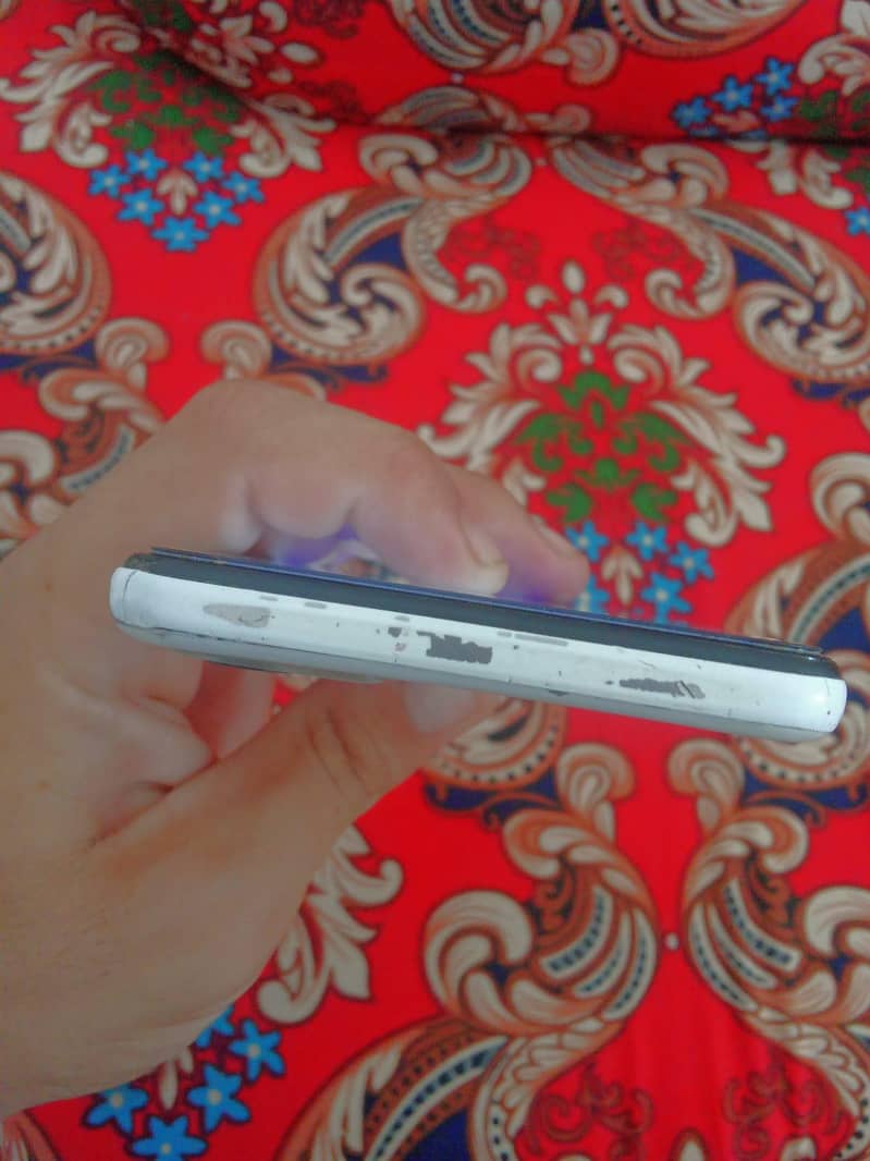 Tecno Camon 18P 3
