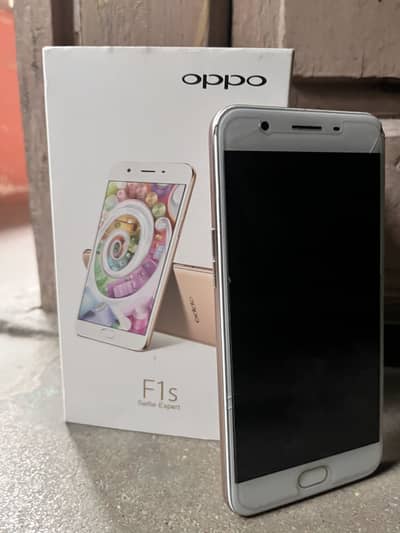 OPPO F1s