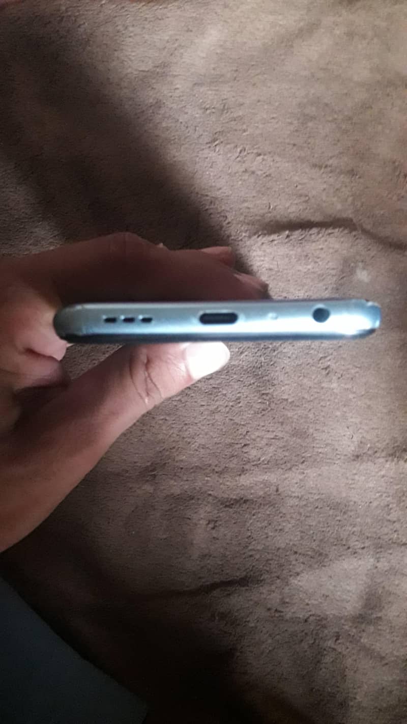 Oppo a76 3