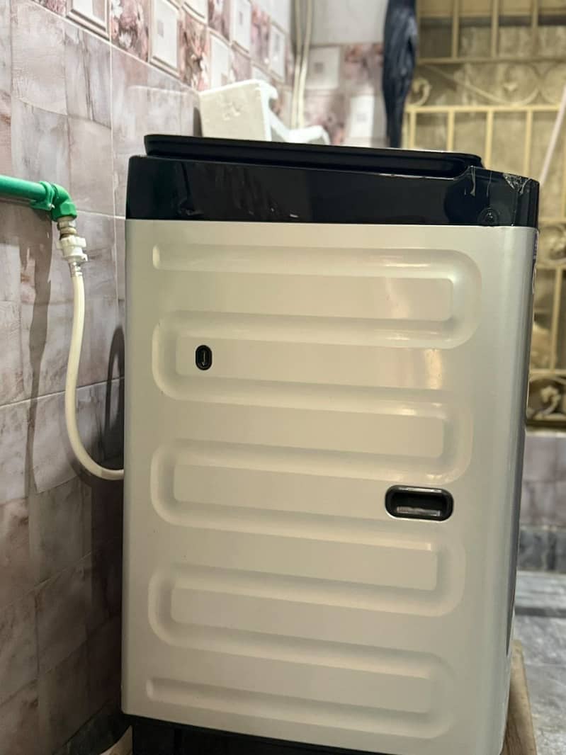 Fully automatic washing machine 1