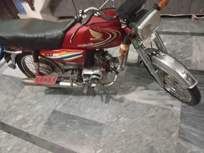 Honda cd 70.03342341989