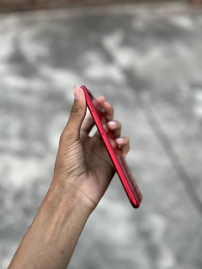 Apple iPhone 8 Plus 3