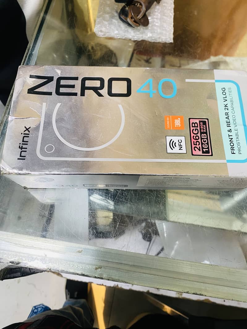 Infinix Zero 40 1