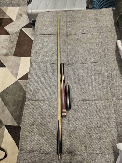 snooker cue