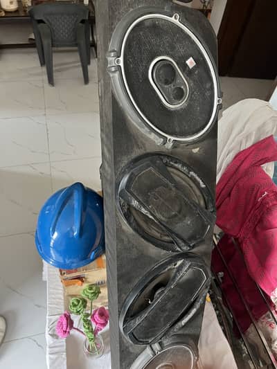 Almost new speakers