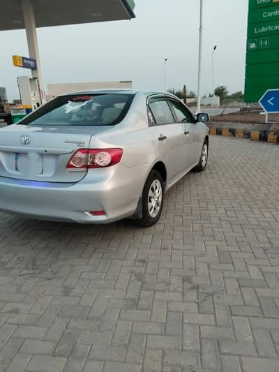 Toyota Corolla GLI 2011