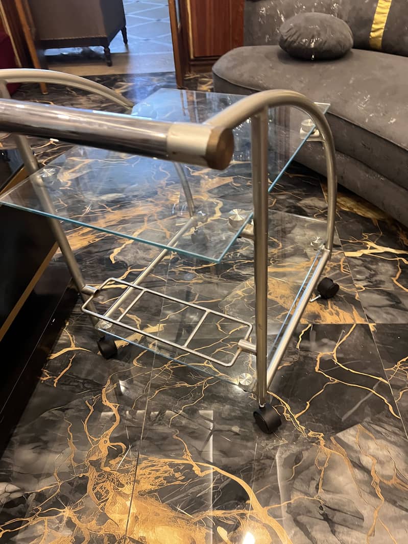 Trolley table 1