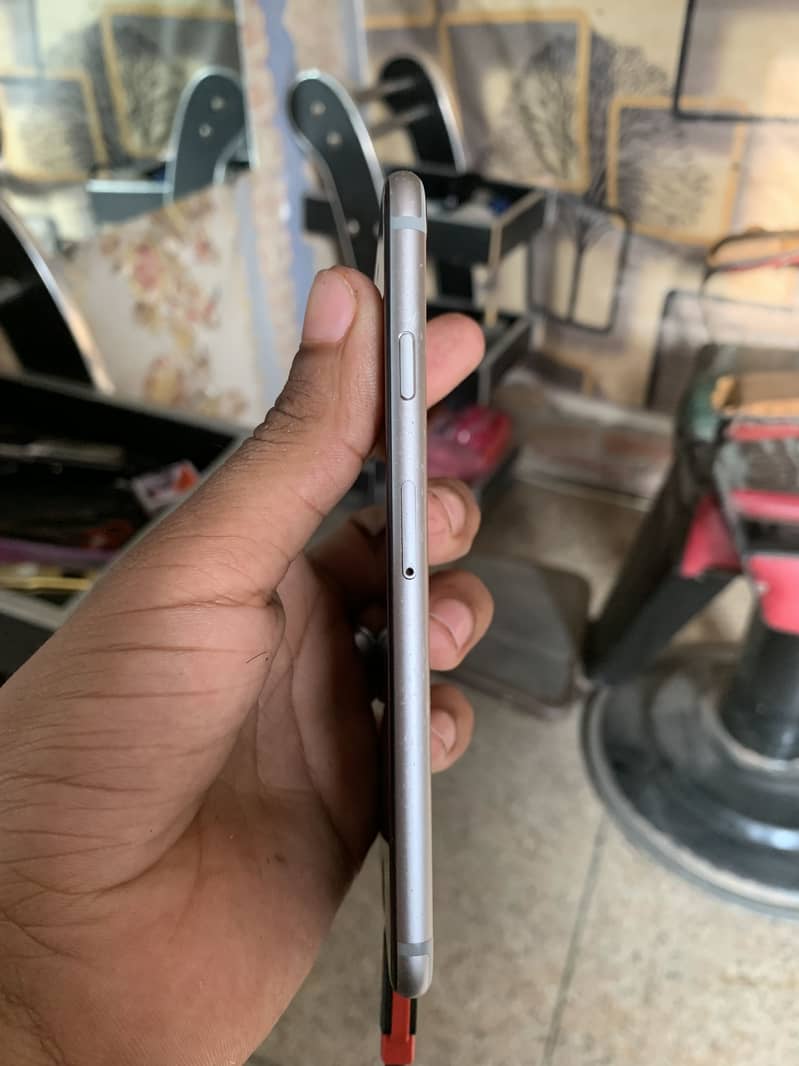Apple iPhone 6 5