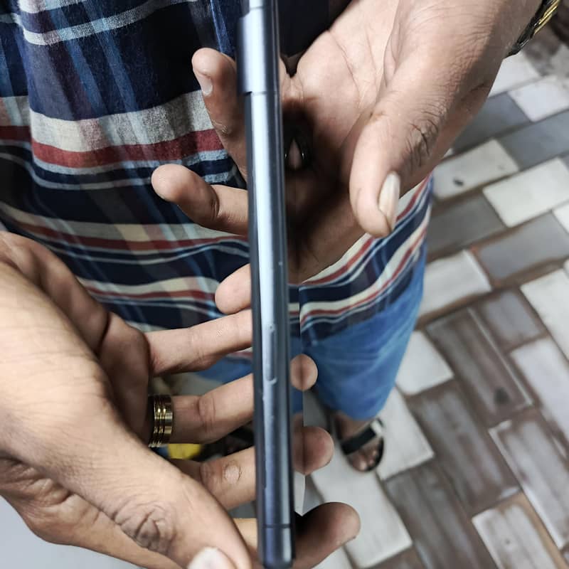 Google Pixel 7 3