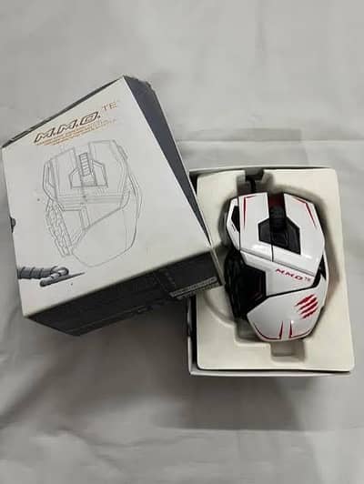8200 dpi Mouse Gaming (Urgent sale)