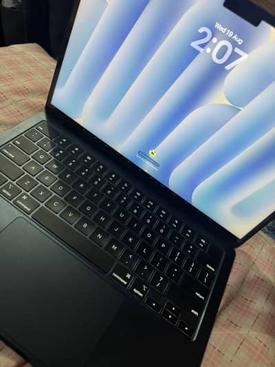 Macbook Air M4 25 Midnight 64gb Variant
