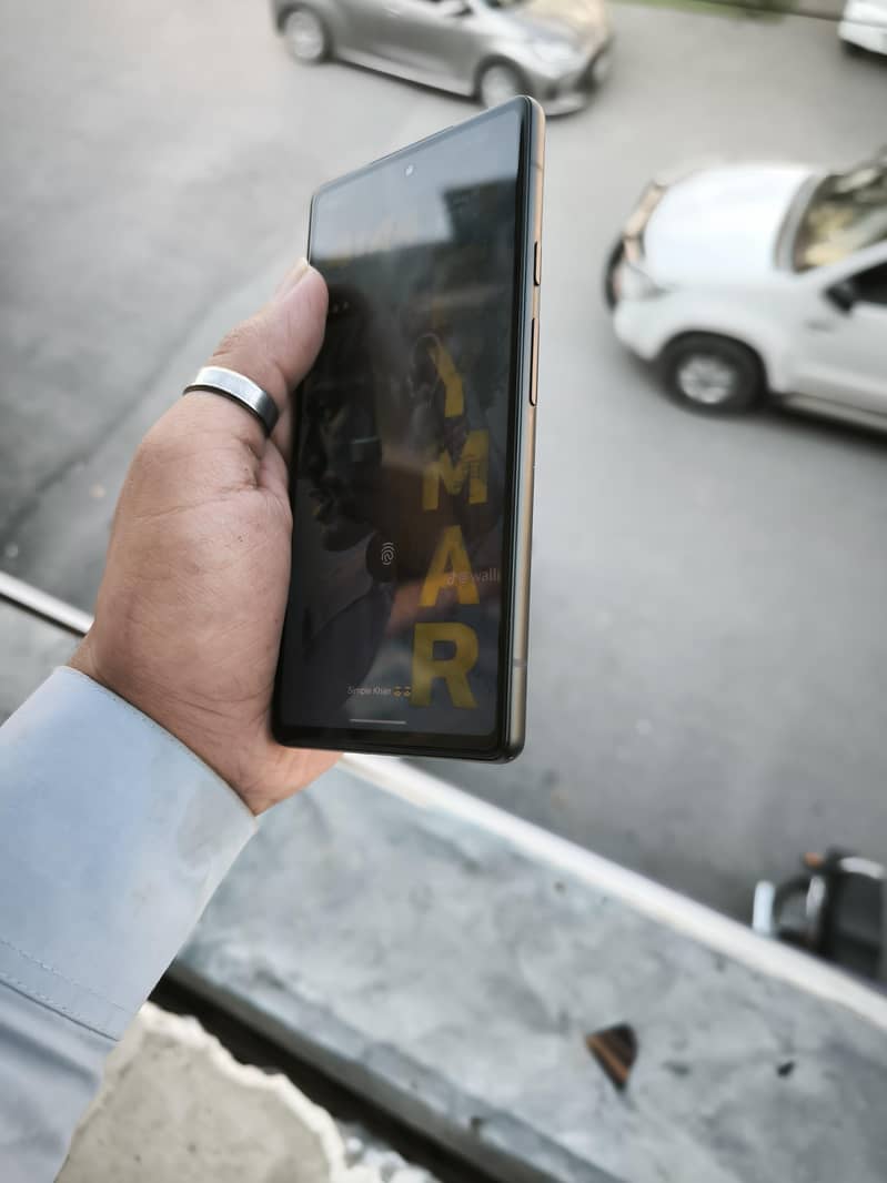 Google Pixel 6a 1