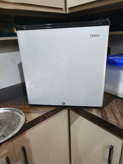 Haier Mini Fridge