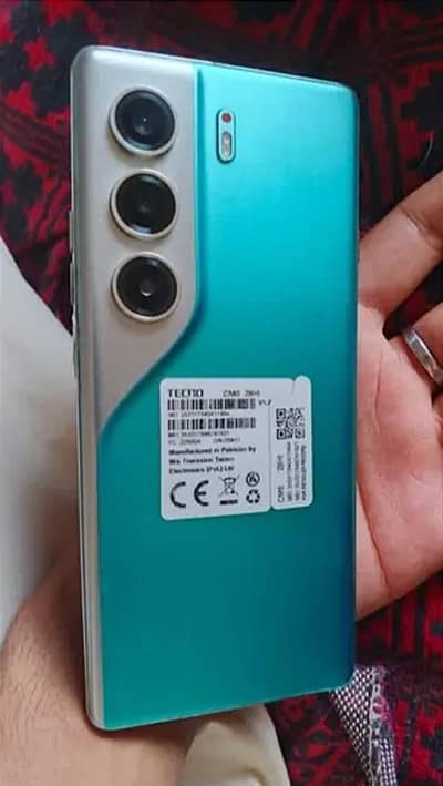 Tecno CAMON 40 Pro