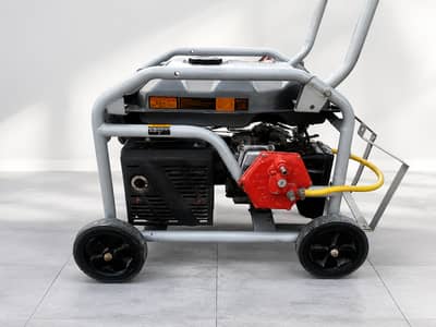 Hyundai HGS3500 Generator 3.0kW – Low-to-Moderate Use (Used)