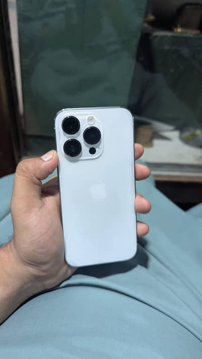 Apple iPhone 14 Pro