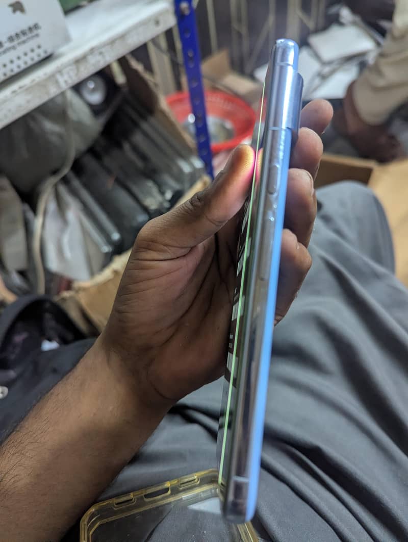 Google Pixel 8 Pro excellent 8