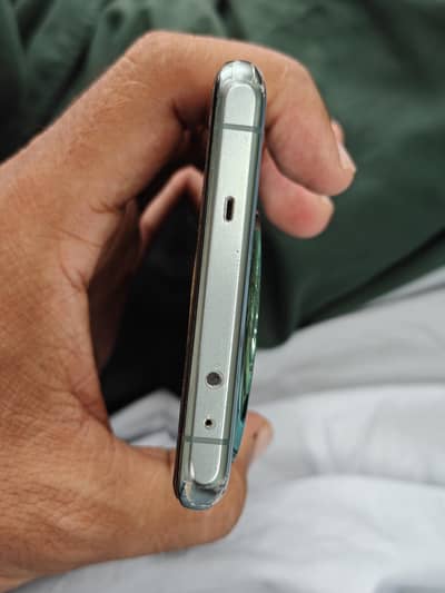 OnePlus 12 16/512 Official PTA approved