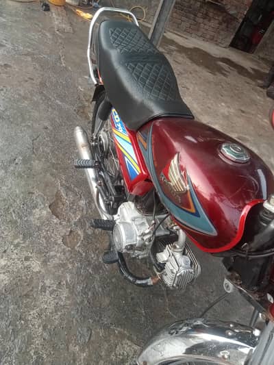 Honda cd70 2018 model