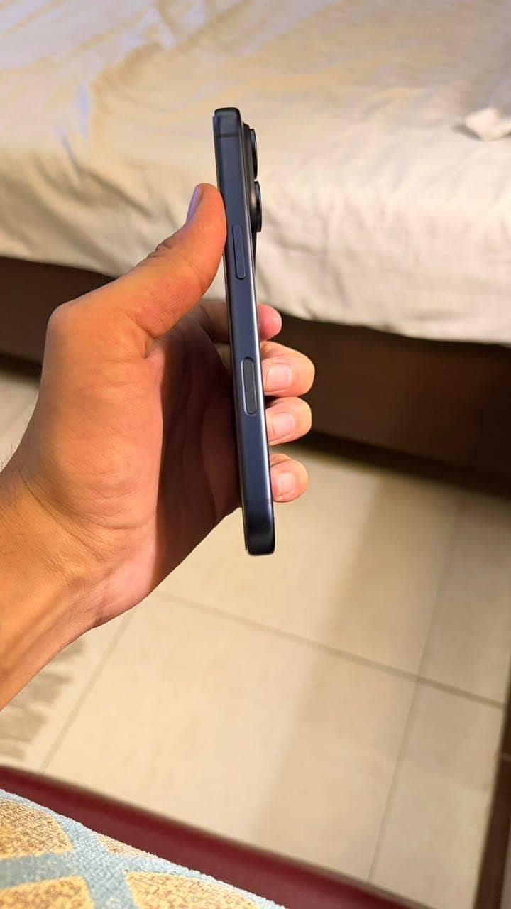 Apple iPhone 17 Pro 2