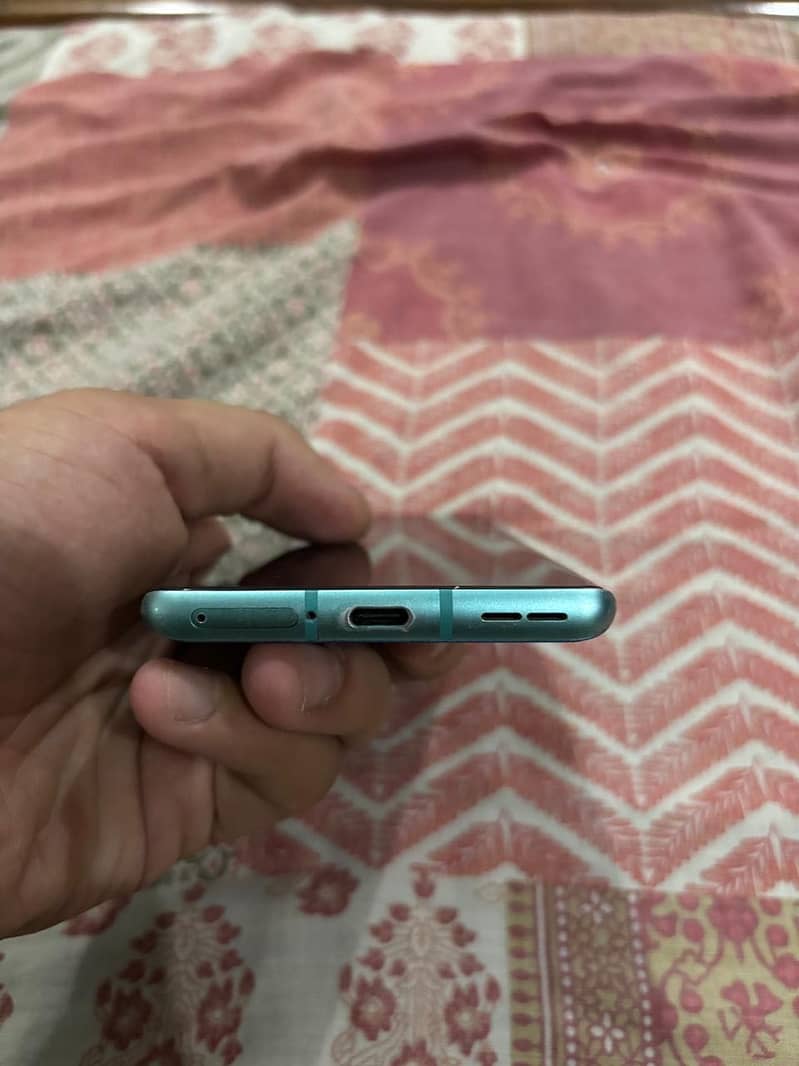 One Plus 8 0