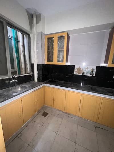 2 Bhk non furnished apartment available for Rent