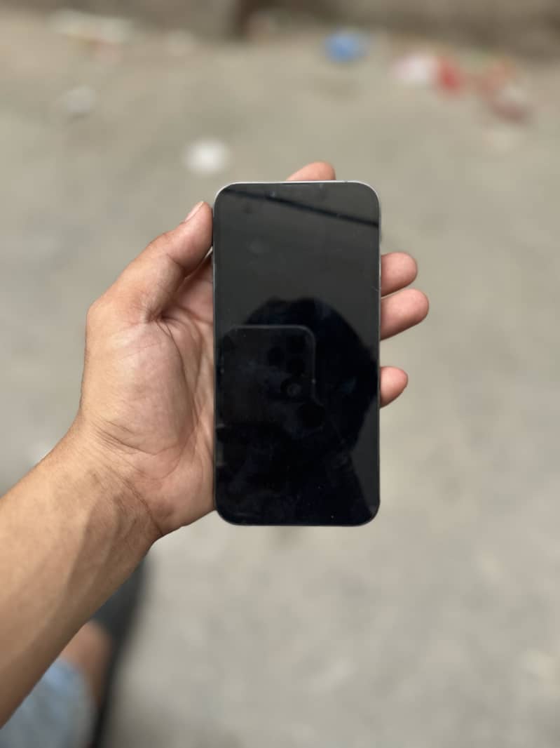 Apple iPhone 13 Pro 1