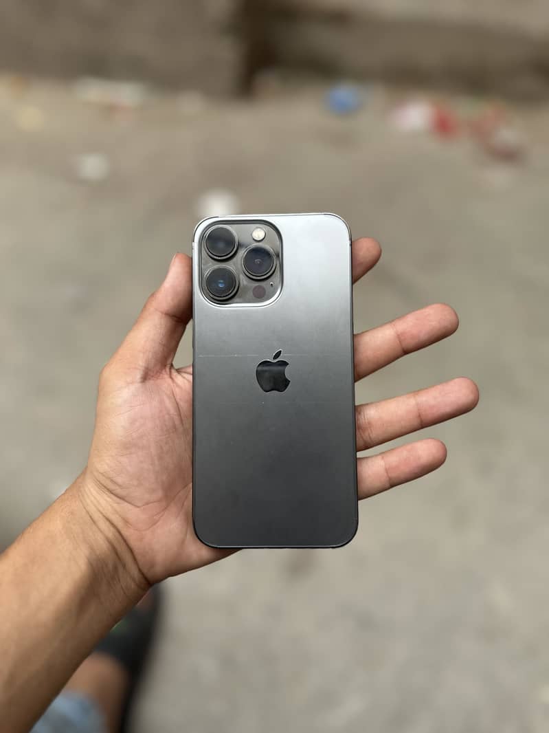 Apple iPhone 13 Pro 5
