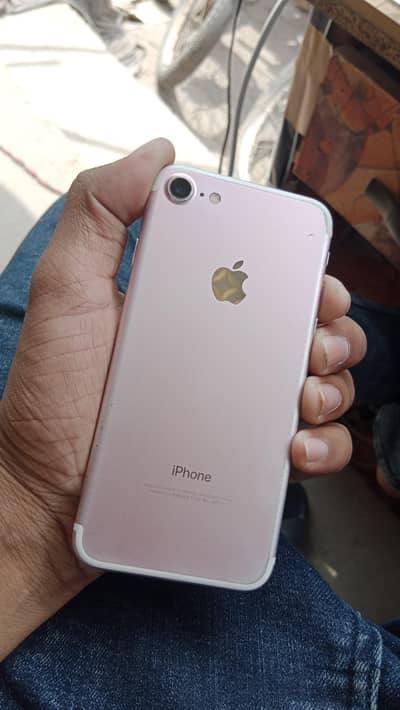 Apple iPhone 7