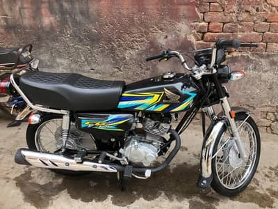 Honda CG 125 2026 Model Black – Excellent Condition