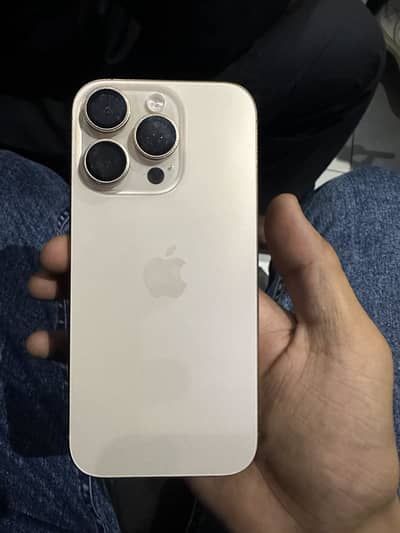 Apple iPhone 16 Pro