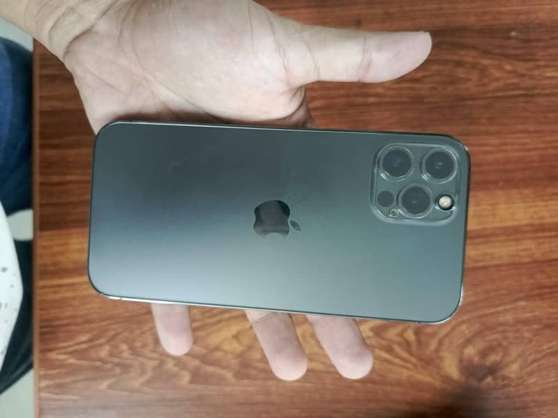 Apple iPhone 12 Pro 2