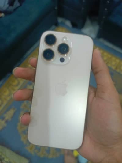 Apple iPhone 16 Pro