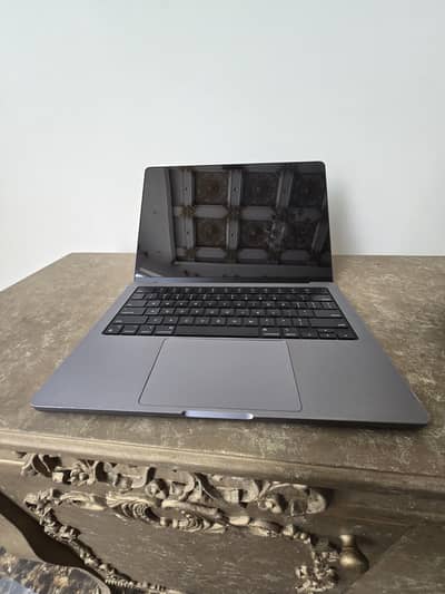 Macbook Pro M1 Pro 16GB | 512 GB SSD