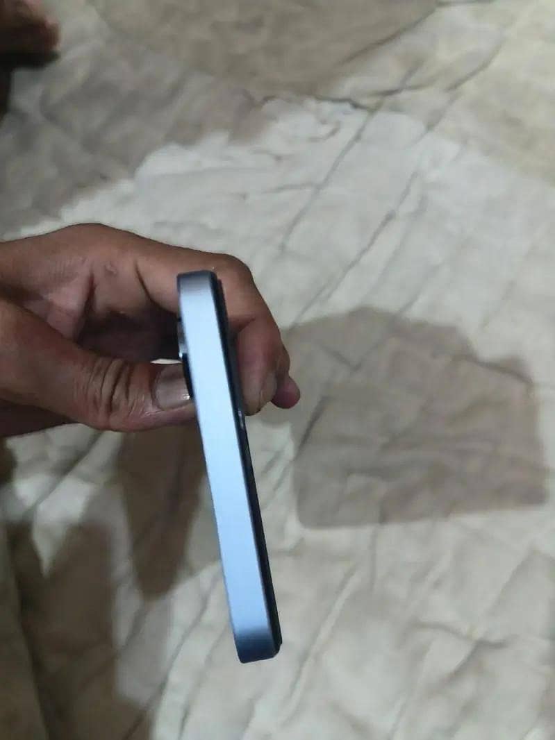 Realme Note 60 3