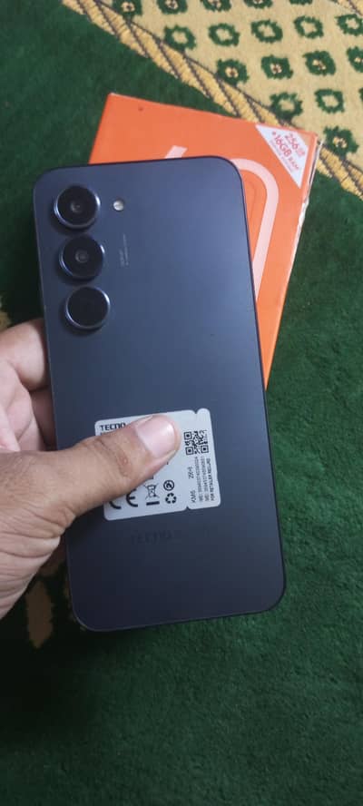 Tecno Spark 40 pro completely box