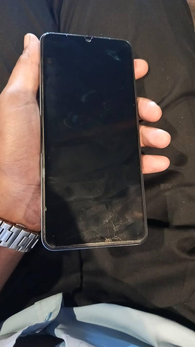 Realme Note 60 1