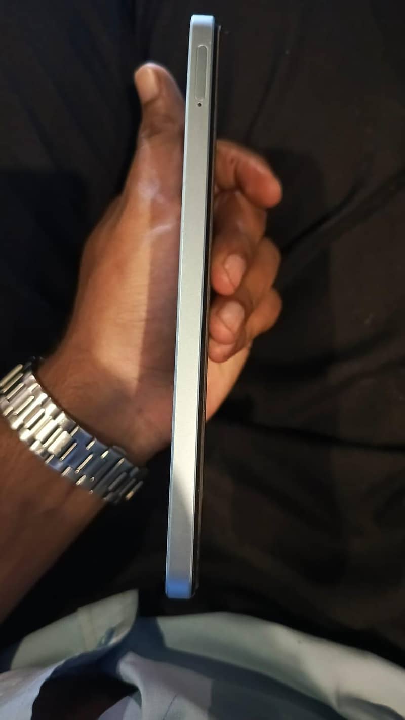 Realme Note 60 3