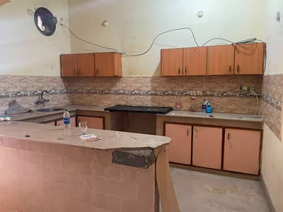 2 bed dd 1st floor portion for rent