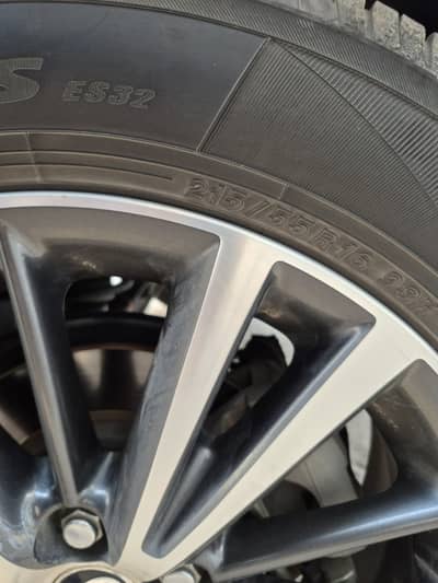 Urgent sell Yokohama Tyre For Sale 6-8k drive only