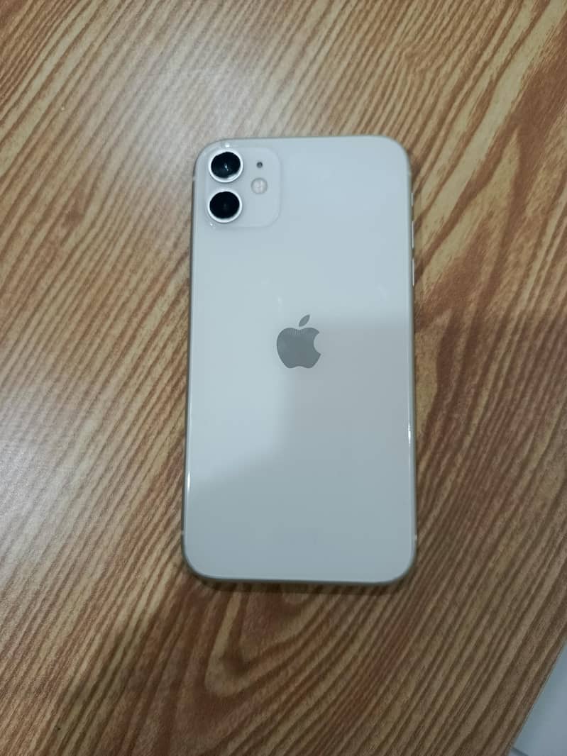 Apple iPhone 11 4
