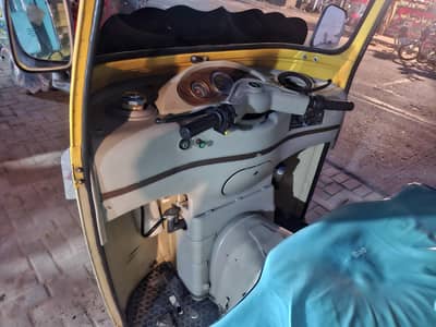 taz raftar auto  riksha
